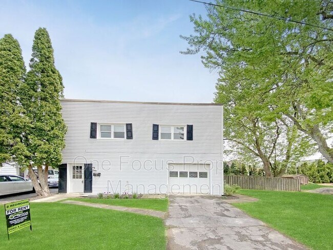 Building Photo - 110 Fairview Drive