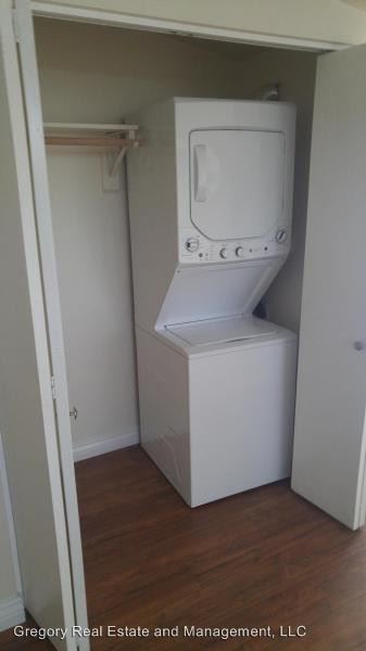 Foto del edificio - 2626 N 46th St