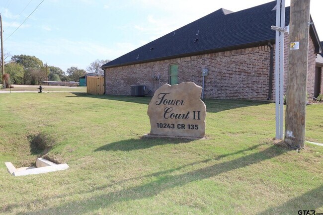 Foto del edificio - 10243 County Rd 135