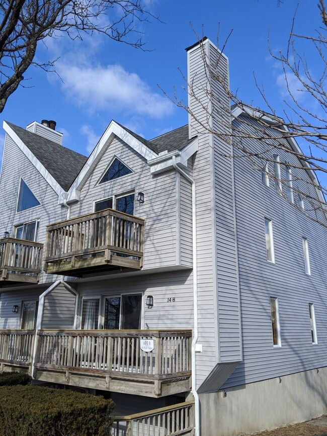 Front - 14 Platt St