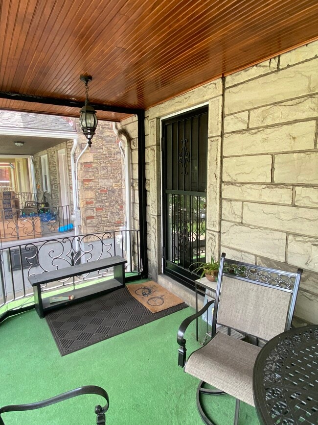 Front Porch - 6824 McPherson Blvd