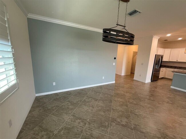 Foto del edificio - 15153 Spanish Point Dr