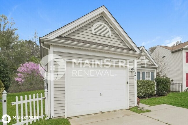 Building Photo - 2617 Oasis Ln