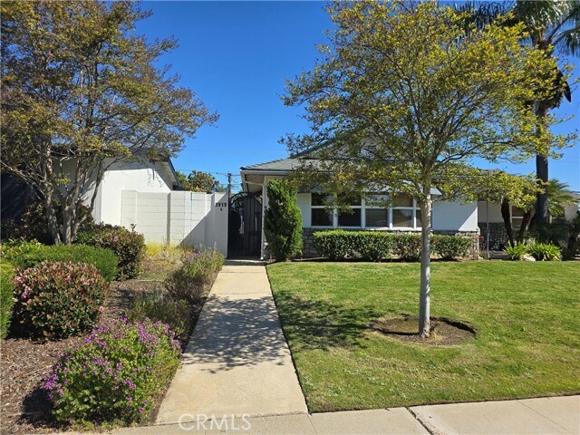 Primary Photo - 1919 Aspen Cir