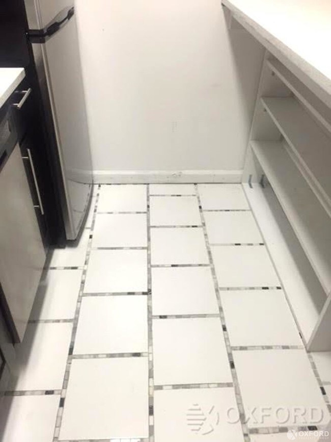 Foto del edificio - 339 W 51st St