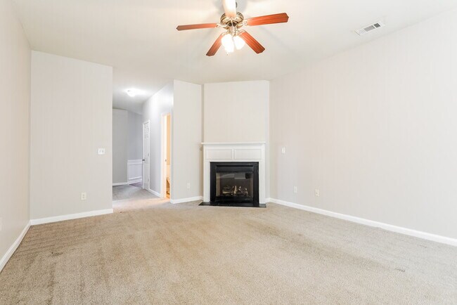 Building Photo - 1113 Watercourse Way