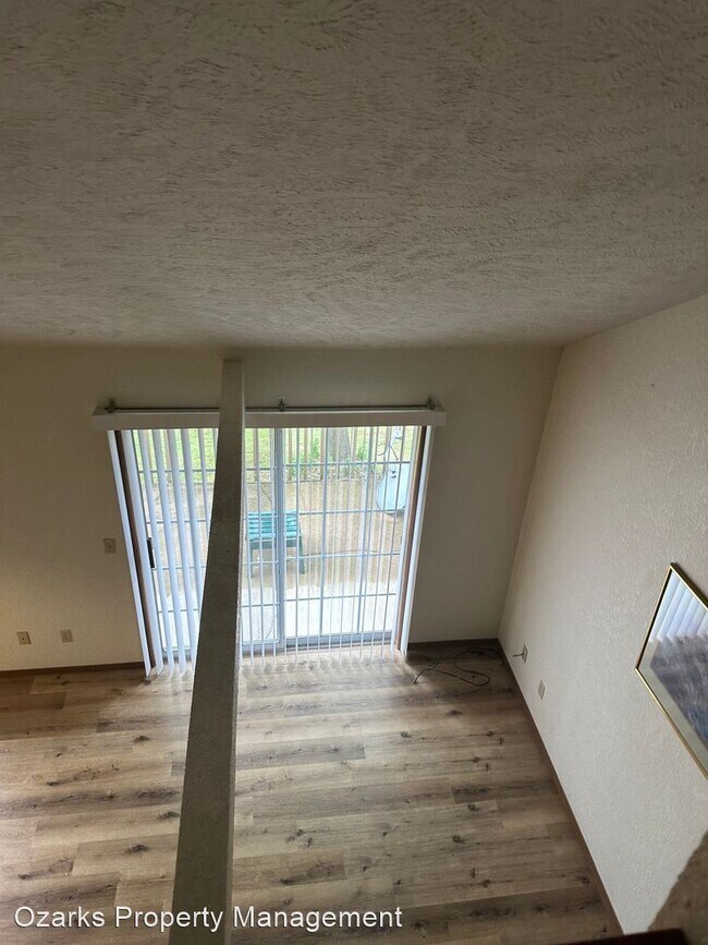 Building Photo - 2 br, 2 bath House - 4 Memory Lane Unit 6