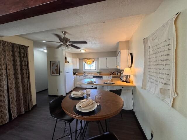 Foto del edificio - 859 W 5th St