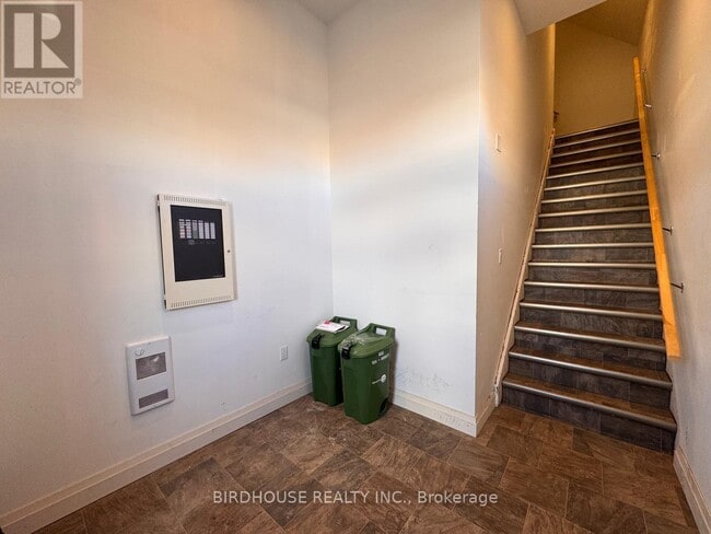 Photo du bâtiment - 19 Cambridge St S