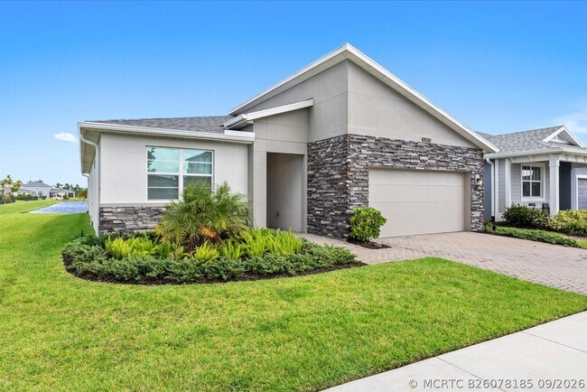 Building Photo - 10550 SW Orana Dr