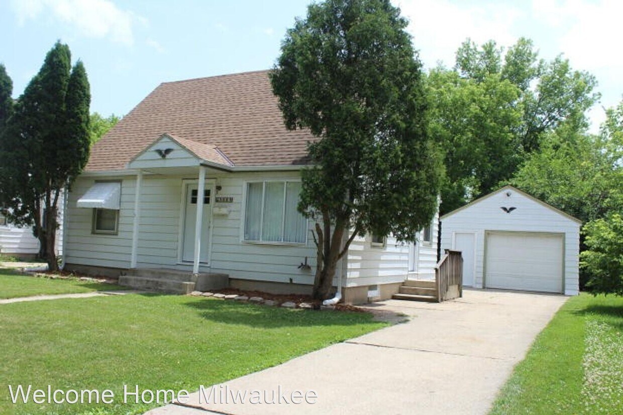 Foto principal - 3 br, 1 bath House - 5609 W Thurston Avenue