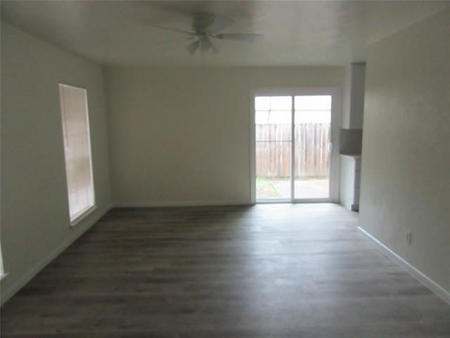 Building Photo - 2622 Branch Oaks Dr