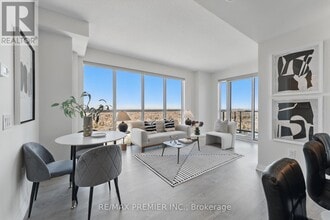 Building Photo - 50 Thomas Riley Rd