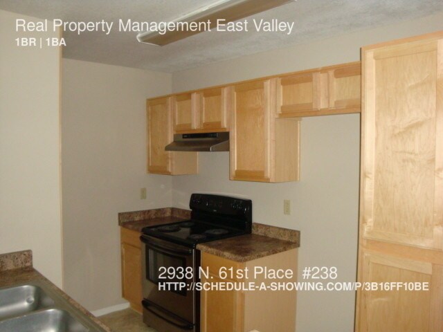 Building Photo - 2938 N 61st Pl