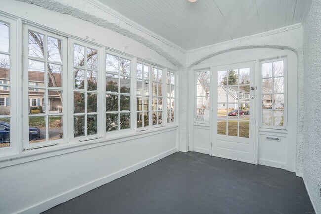 Foto del edificio - 57 Washington Cir