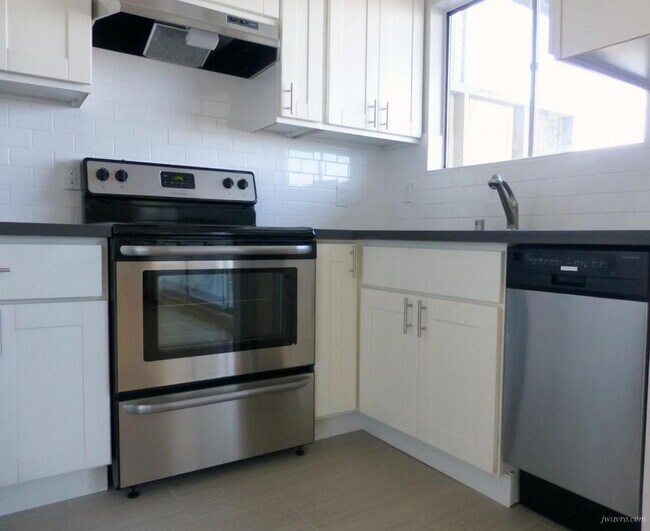 Foto del edificio - 795 Burnett Ave