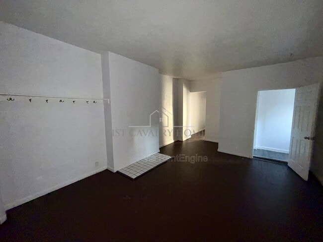 Building Photo - 53 S Balch St