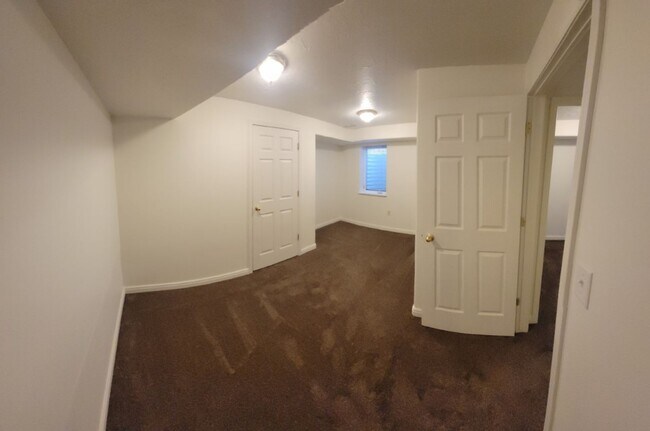 Building Photo - Williams-609