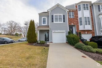 Building Photo - 10360 Caracara Dr