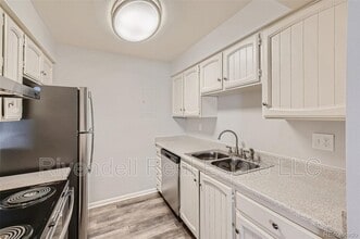 Building Photo - 14218 E 1st Dr