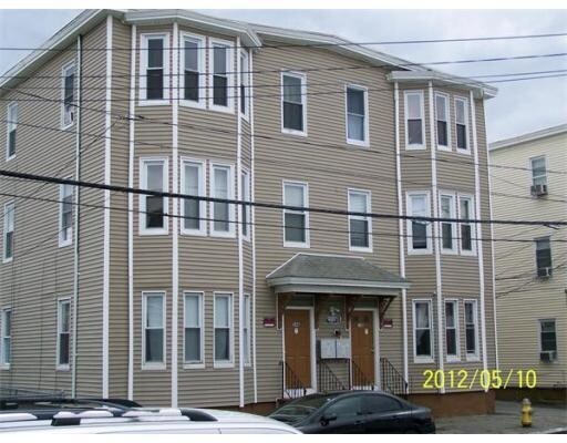 Building Photo - 246-258 Salem St