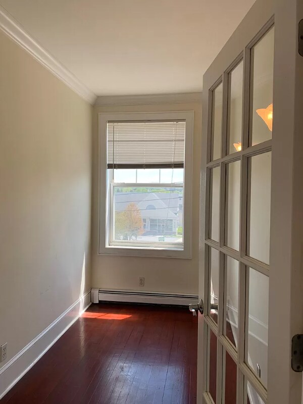 Building Photo - 495 Bedford Rd