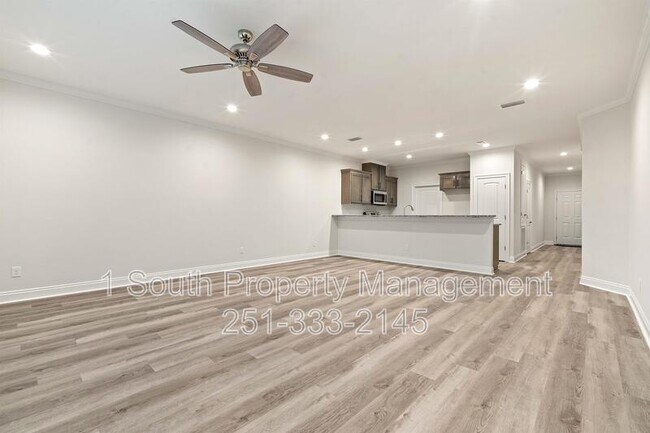 Foto del edificio - 8543 Clarke Rd