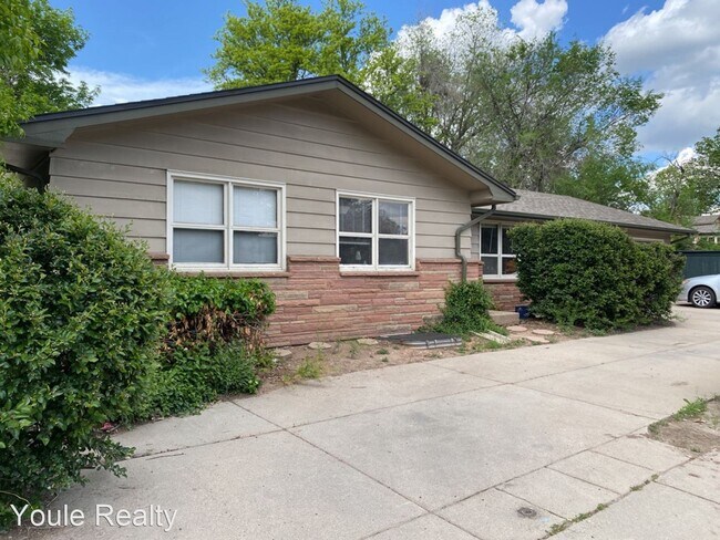 Building Photo - 6 br, 5 bath House - 1020 W Prospect Rd