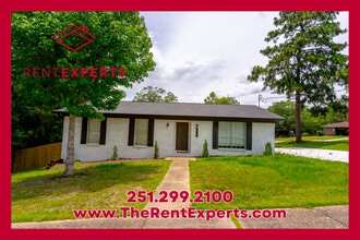 Building Photo - 5927 Couton Dr