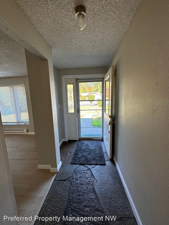 Foto del edificio - 3 br, 2 bath House - 612 103rd PL SE
