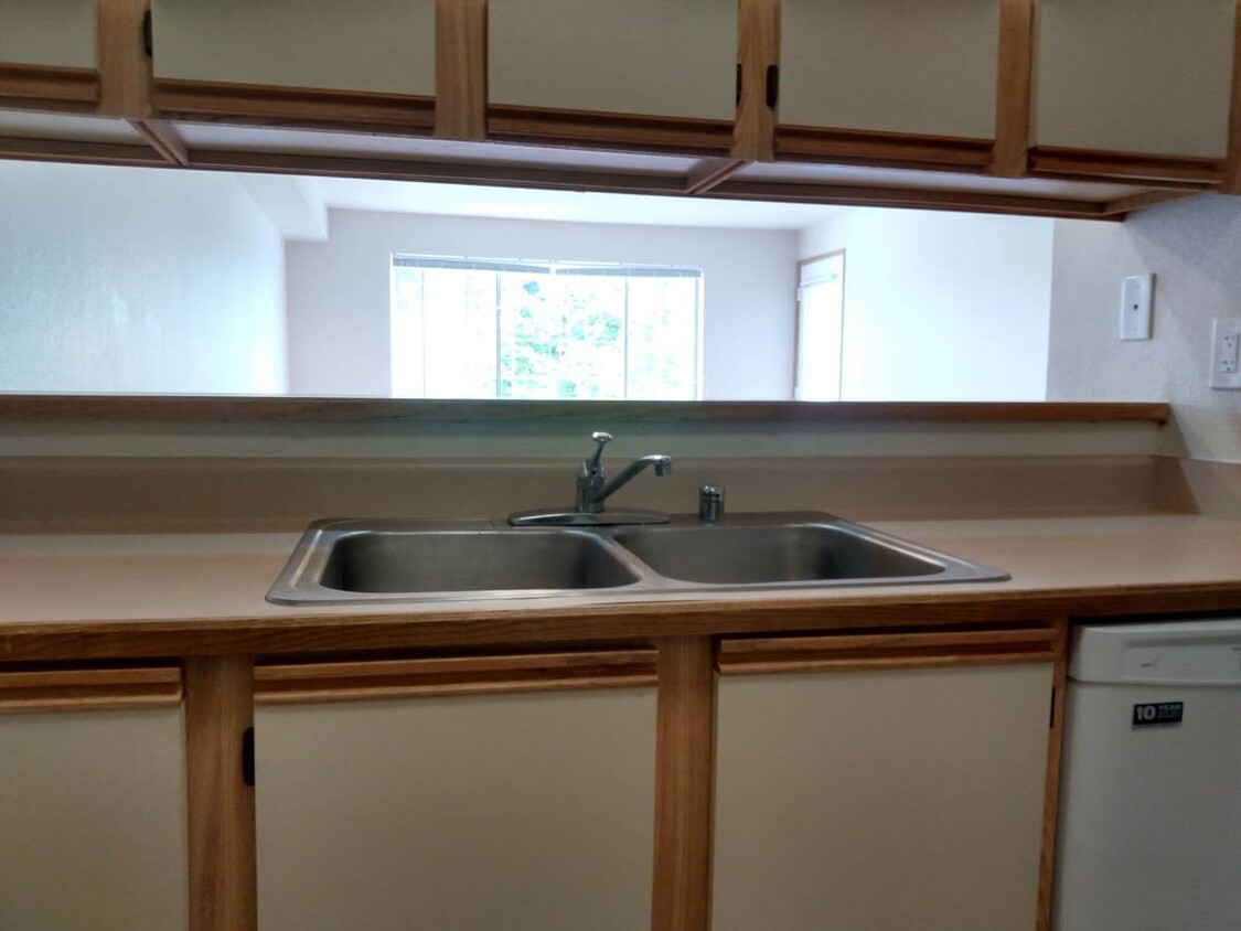 Foto principal - 13739 Linden Ave N