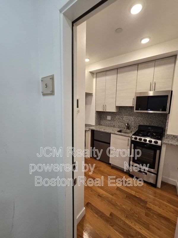 Photo - 16 Fifth Street Apartment