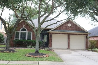 Building Photo - 2531 Llano Springs Dr