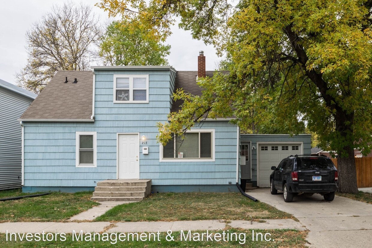 Primary Photo - 4 br, 2 bath House - 213 20th Street NW