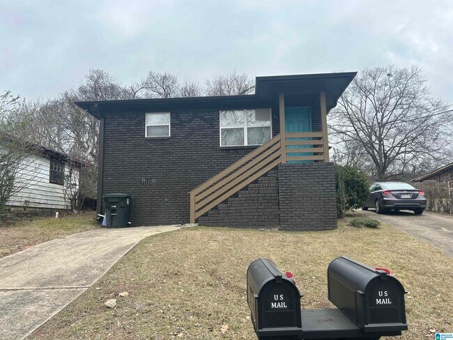 Foto del edificio - 2938 42nd Ave N