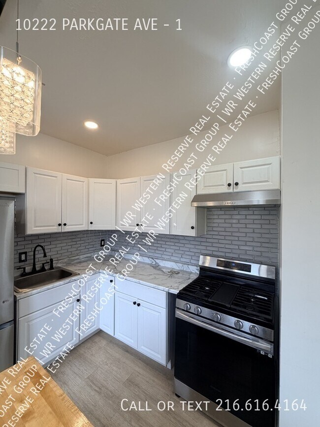 Foto del edificio - 10222 Parkgate Ave