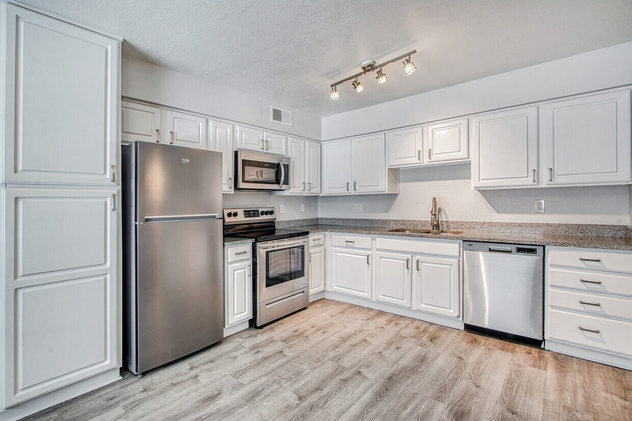 Cornell Apartments Apartments in Phoenix, AZ