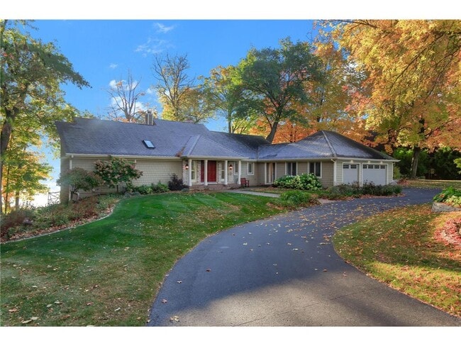 Building Photo - 2648 Casco Point Rd