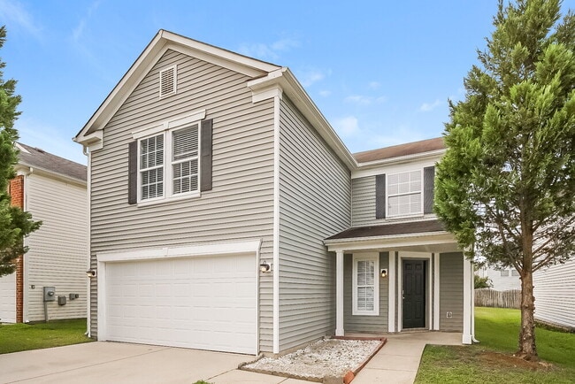 Building Photo - 830 Littleton Dr