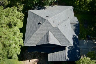 Building Photo - 25401 Hunting Trail