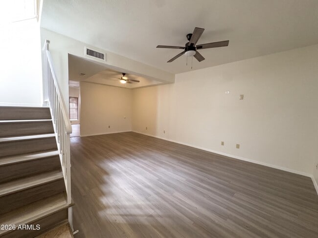 Building Photo - 170 E Guadalupe Rd