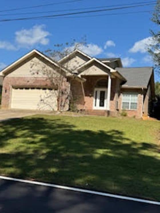 Building Photo - 94160 Bayou Dr