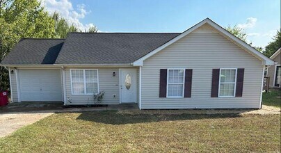 Building Photo - 402 Faulkner Dr