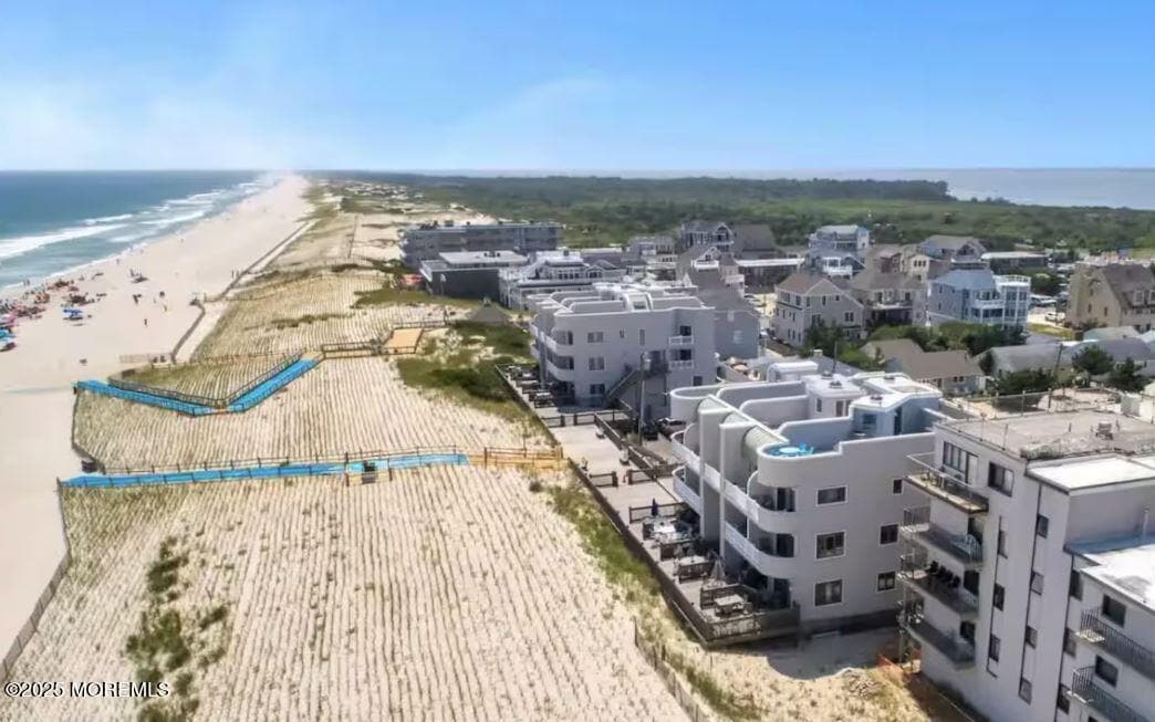 Foto principal - 2108 S Ocean Ave