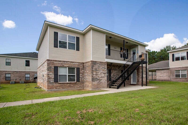 Foto principal - 9435 Bonanza Ln W