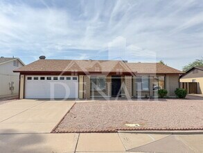 Building Photo - 2601 E Hopi Ave