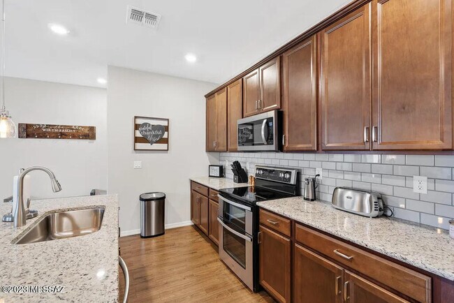 Foto del edificio - 8638 N Genoa Ct