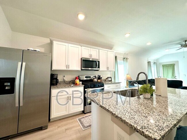 Foto del edificio - 7427 8th St