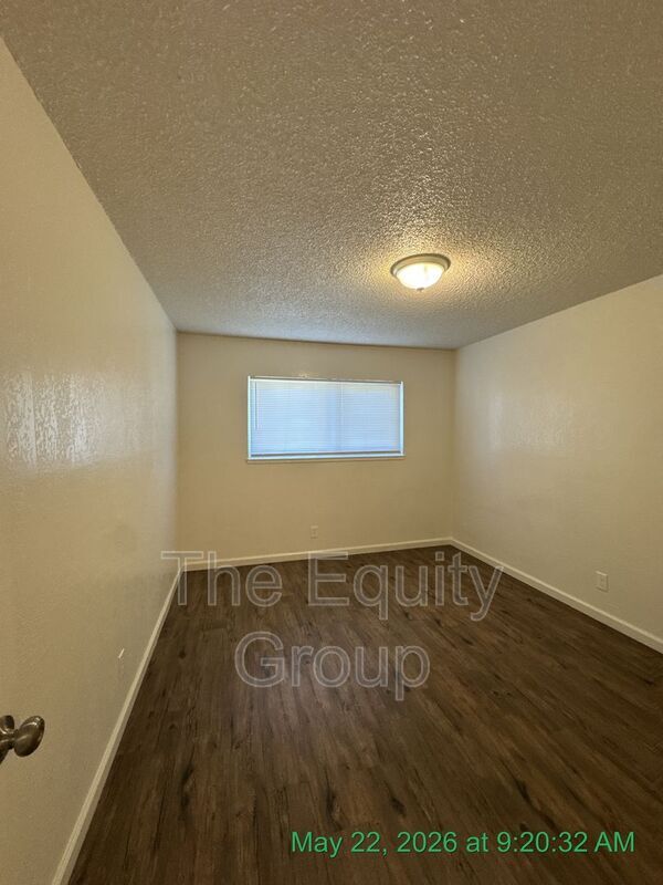 Building Photo - 2024 North Ave