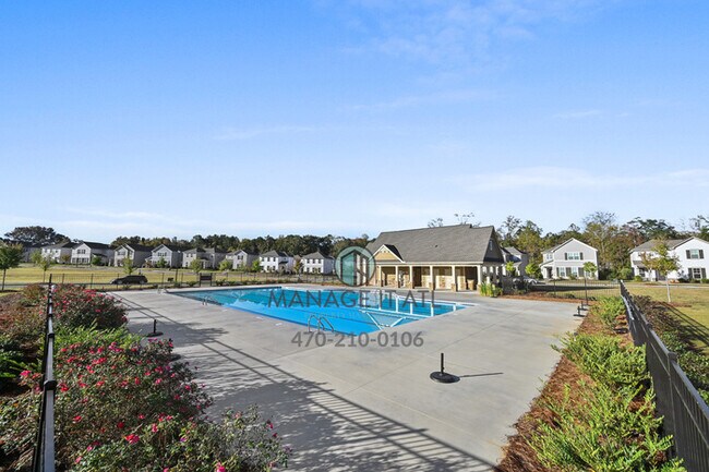 Foto del edificio - Brand New 5 Bedroom Home with a Master Bed...